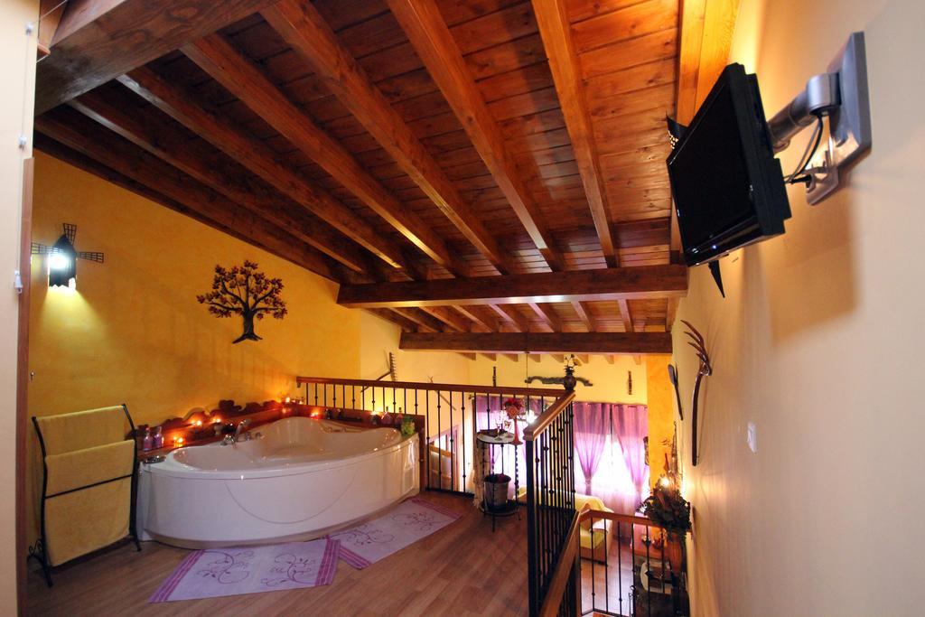 Casa Rural Luna Rosa Lancharejo Exteriér fotografie